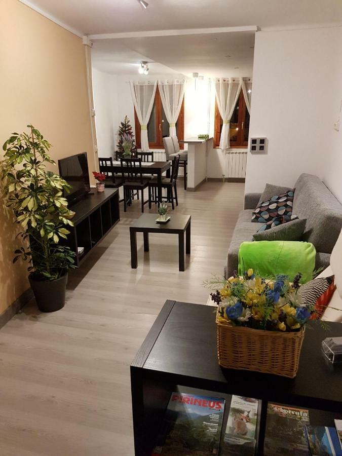 Casa Ponet Villa Valencia D'Aneu Eksteriør billede